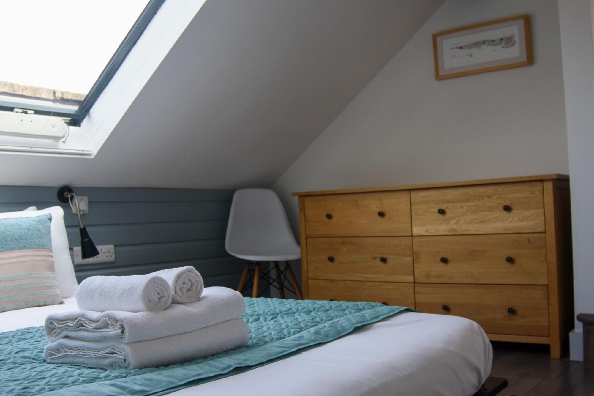 The Old Coach House: Luxury Harbourside Apartment Bristol Extérieur photo